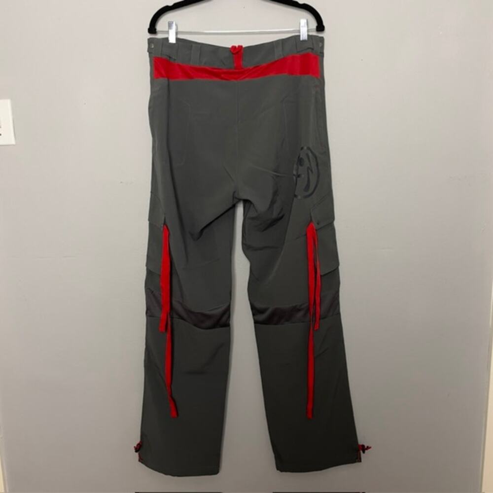 Zumba Fitness Gray Leggings with Red Trim